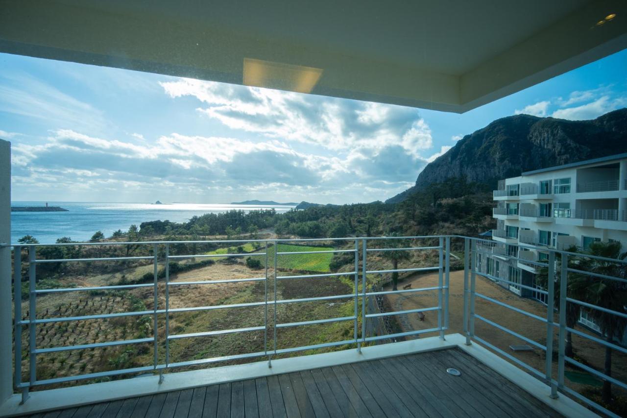 Y Resort Jeju Seogwipo Exterior photo