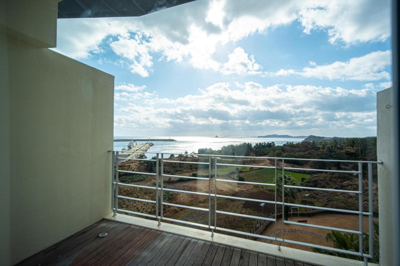 Y Resort Jeju Seogwipo Exterior photo