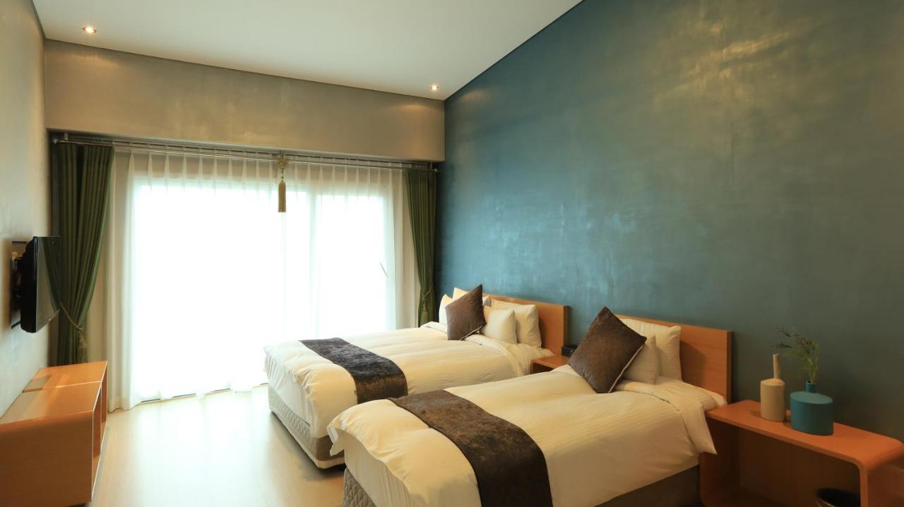 Y Resort Jeju Seogwipo Exterior photo